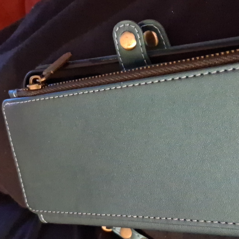 NWOT Defencase Elegant Teal Phone Case w/ Wallet